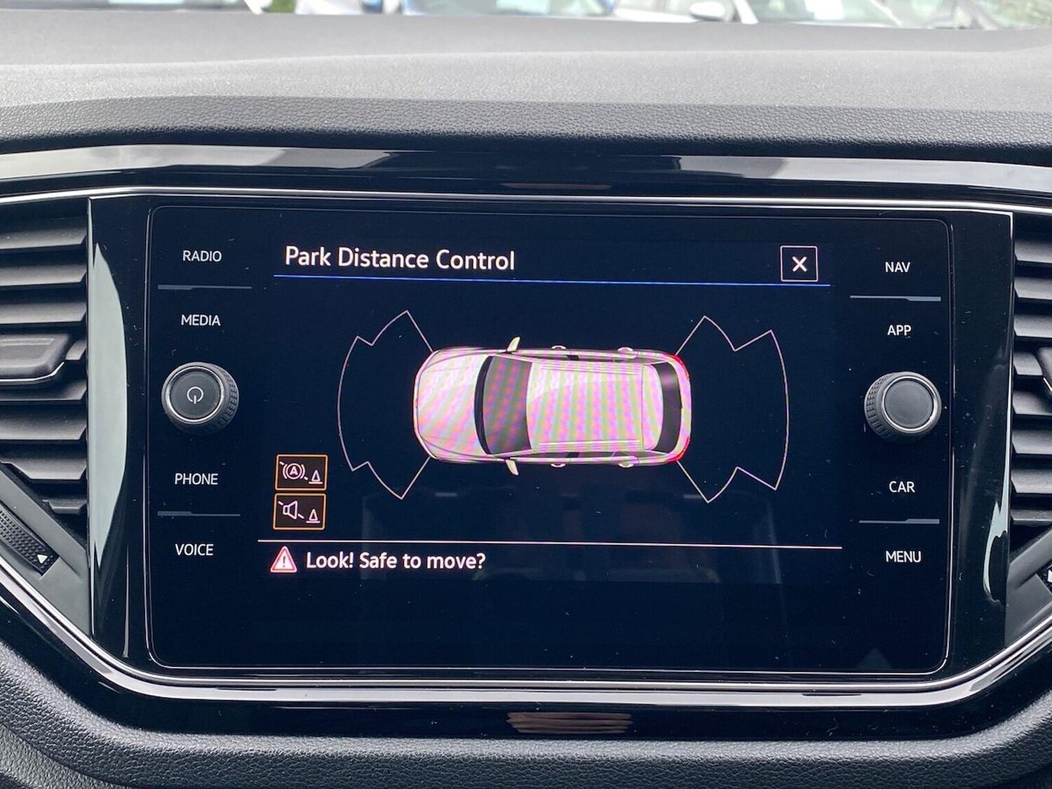 Used Volkswagen T-Roc 2021 for sale - 76578330: Photo 23