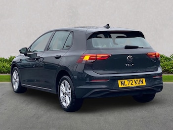 Used Volkswagen Golf 2022 for sale - 77034660: Photo