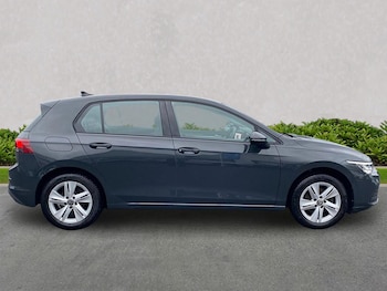 Used Volkswagen Golf 2022 for sale - 77034660: Photo