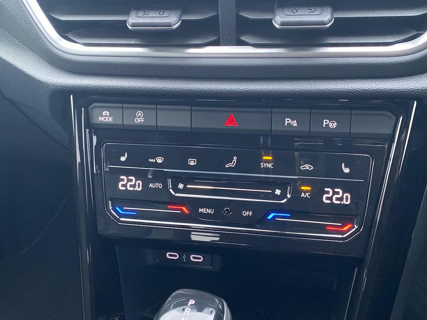 Used Volkswagen T-Roc 2025 for sale - 76492374: Photo 12