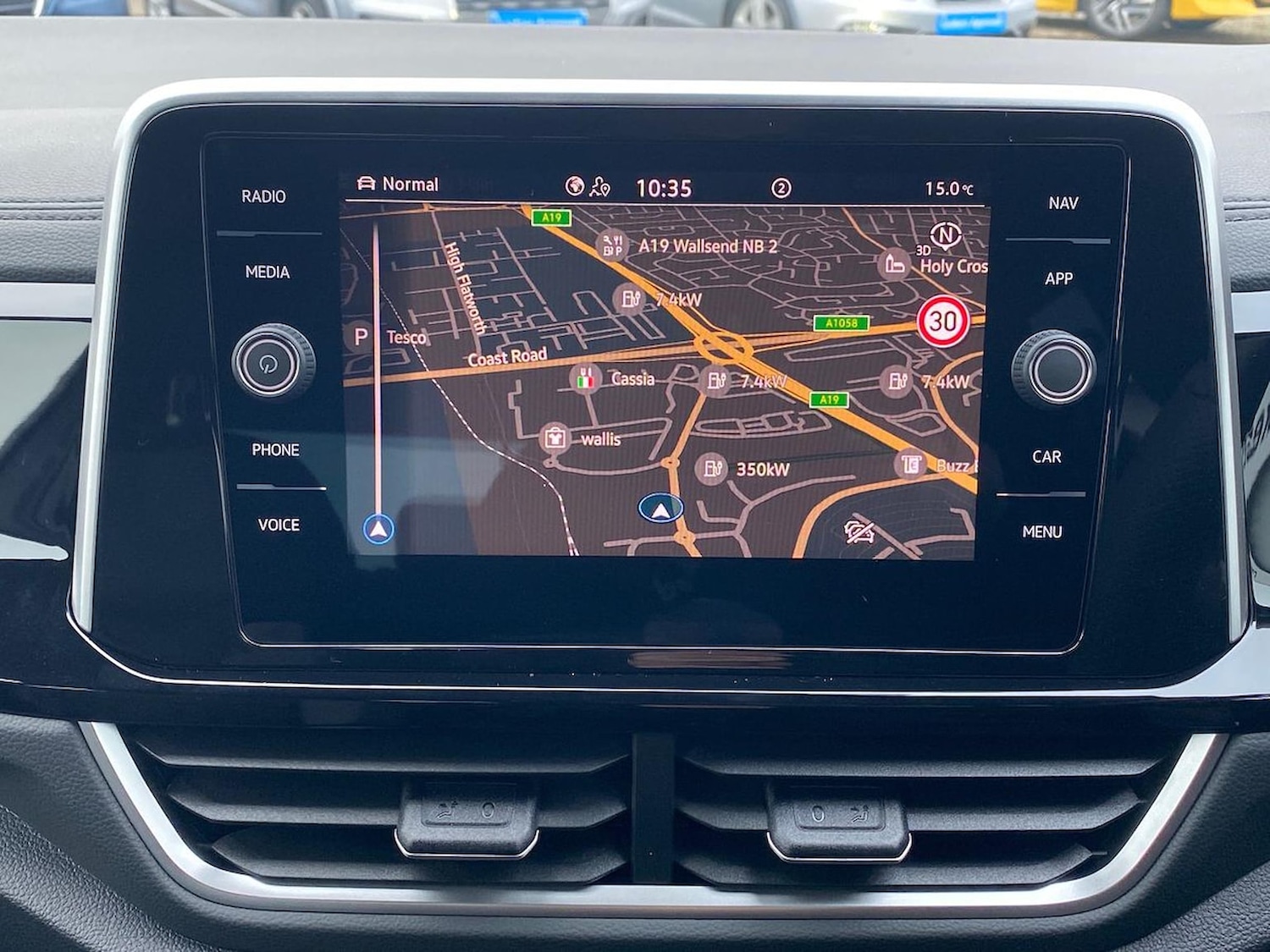 Used Volkswagen T-Roc 2025 for sale - 76492374: Photo 24