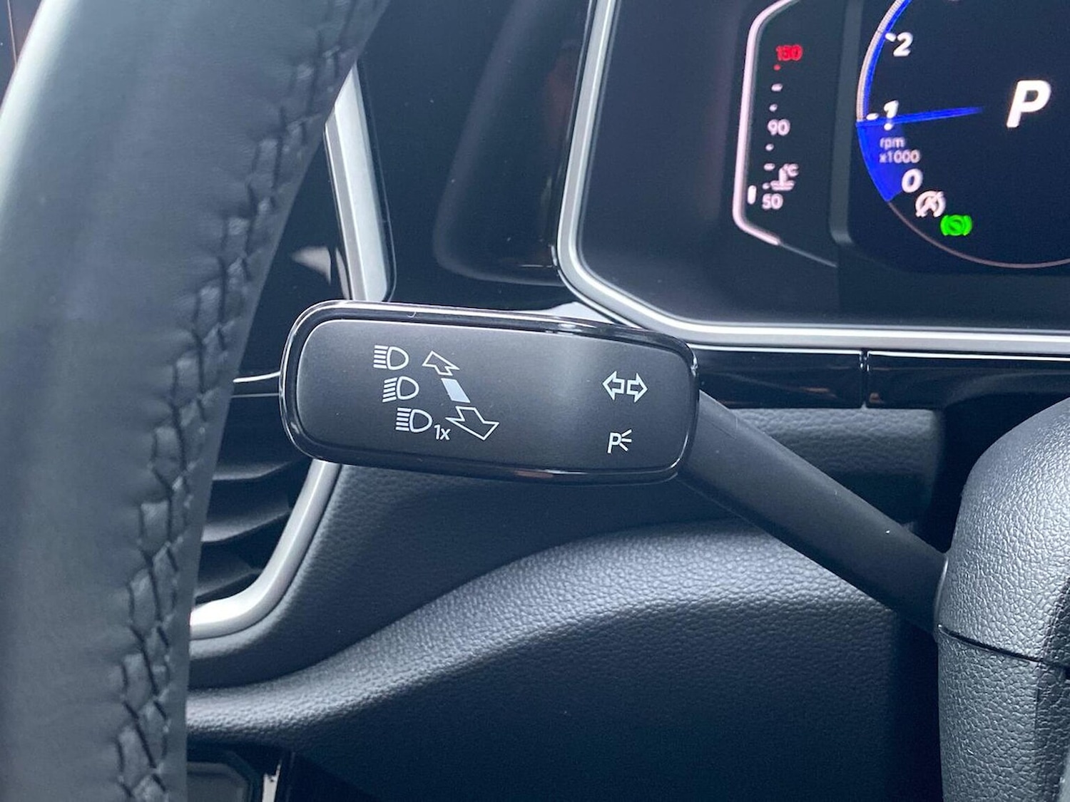 Used Volkswagen T-Roc 2025 for sale - 76492374: Photo 28