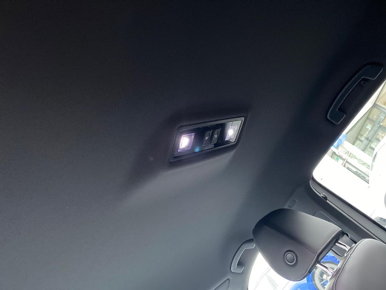 Used Volkswagen T-Roc 2025 for sale - 76492374: Photo 31