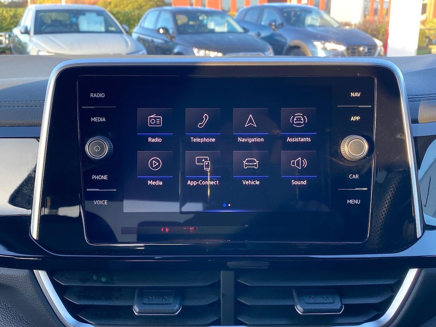 Used Volkswagen T-Roc 2022 for sale - 76860037: Photo 11