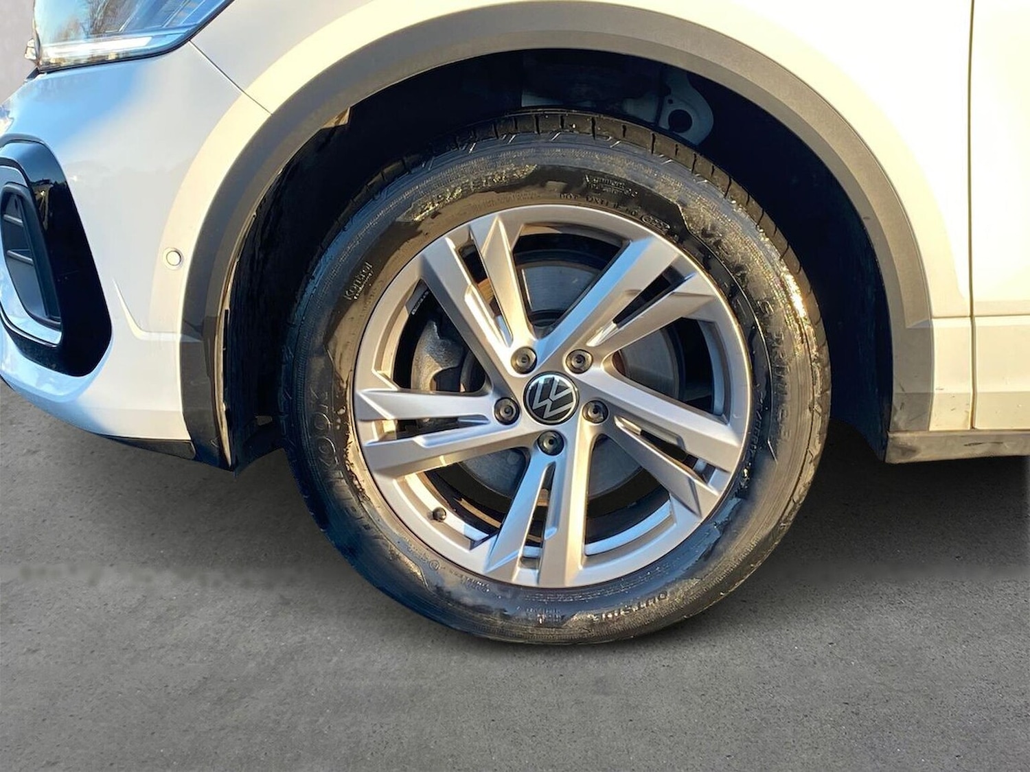 Used Volkswagen T-Roc 2022 for sale - 76860037: Photo 6