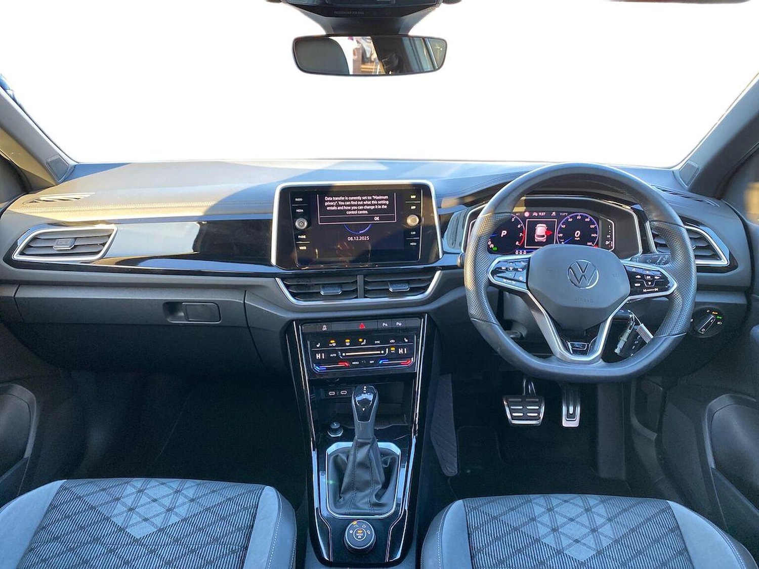 Used Volkswagen T-Roc 2022 for sale - 76860037: Photo 8