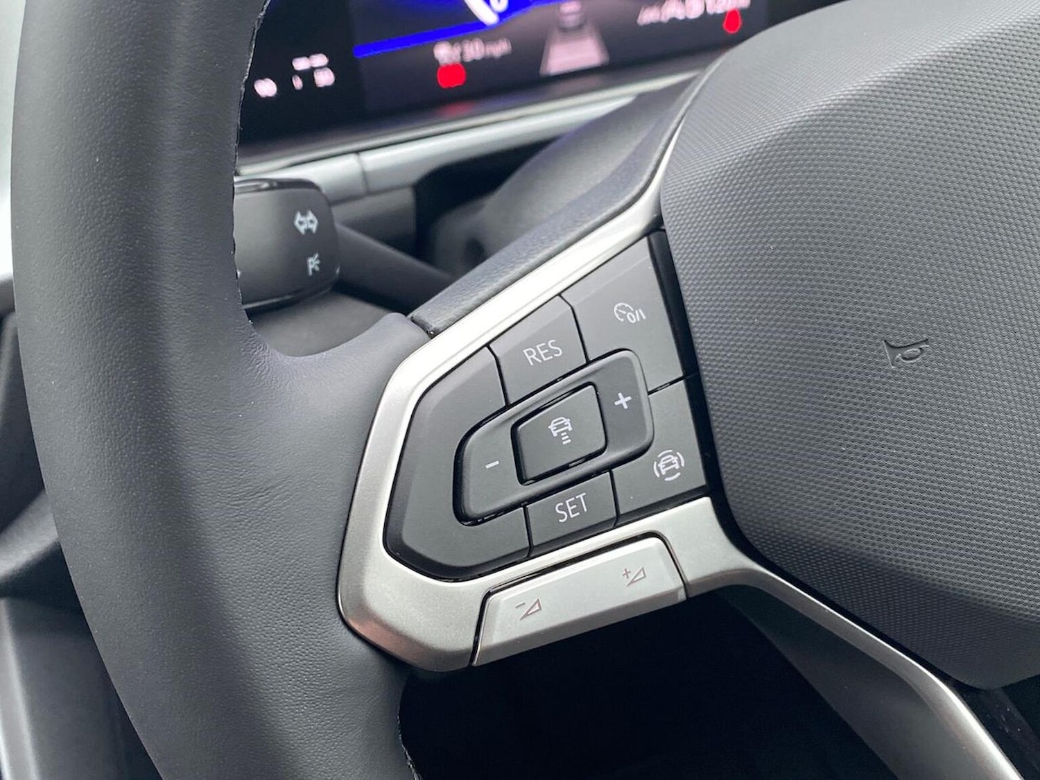 Used Volkswagen T-Roc 2026 for sale - 77896265: Photo 25