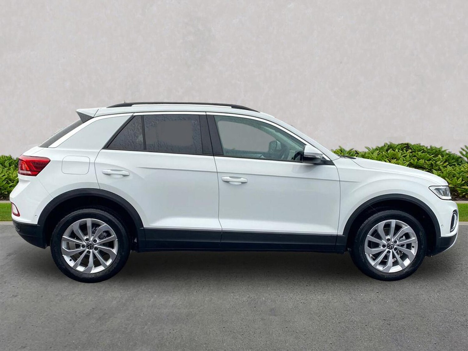 Used Volkswagen T-Roc 2026 for sale - 77896265: Photo 3