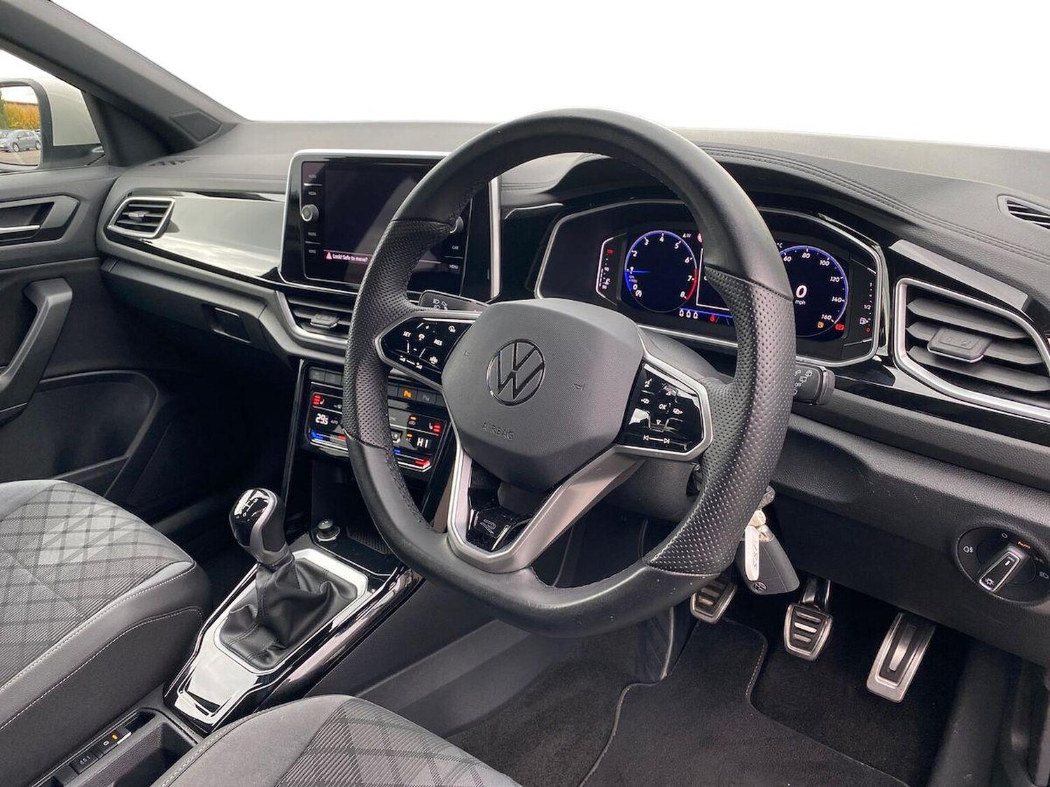 Used Volkswagen T-Roc 2022 for sale - 76206091: Photo 15