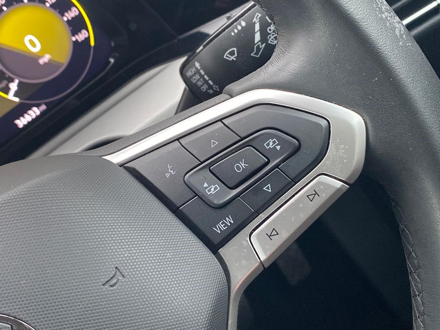 Used Volkswagen Golf 2023 for sale - 76492358: Photo 25