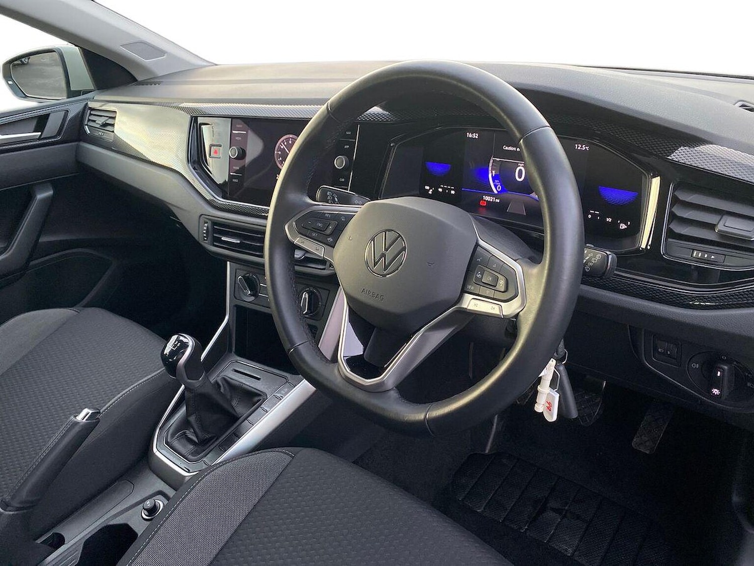 Used Volkswagen Polo 2023 for sale - 76725863: Photo 15