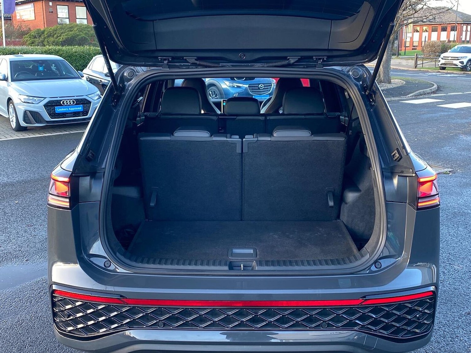 Used Volkswagen Touran 2025 for sale - 76785236: Photo 17