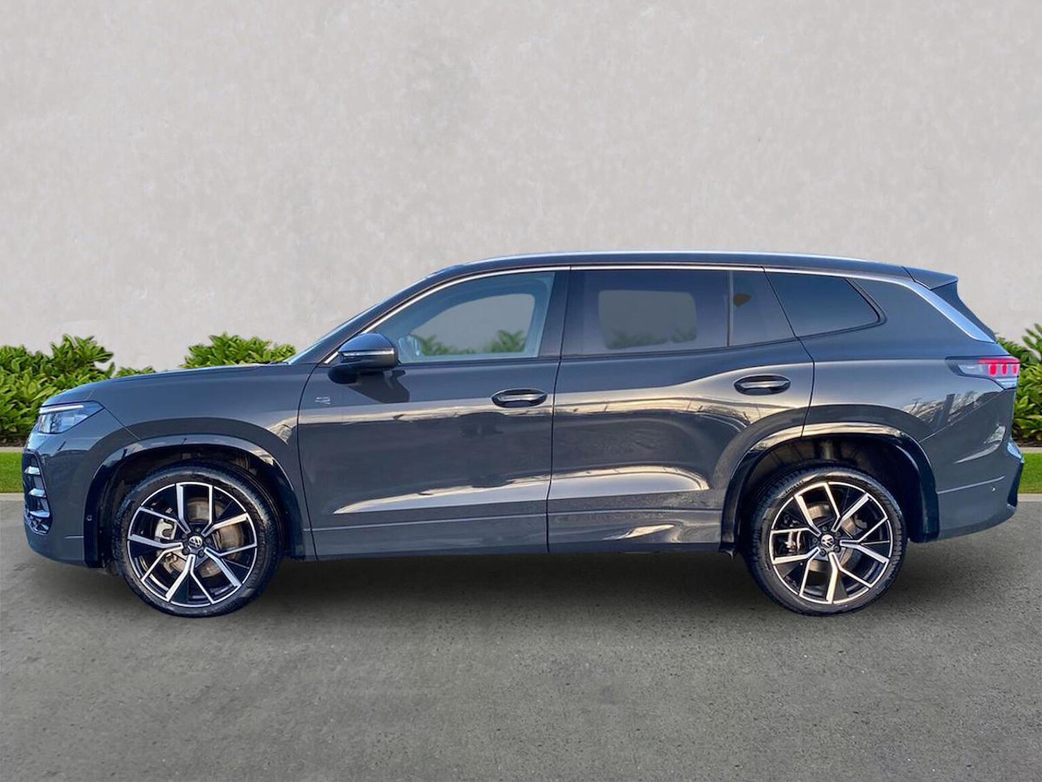 Used Volkswagen Touran 2025 for sale - 76785236: Photo 19