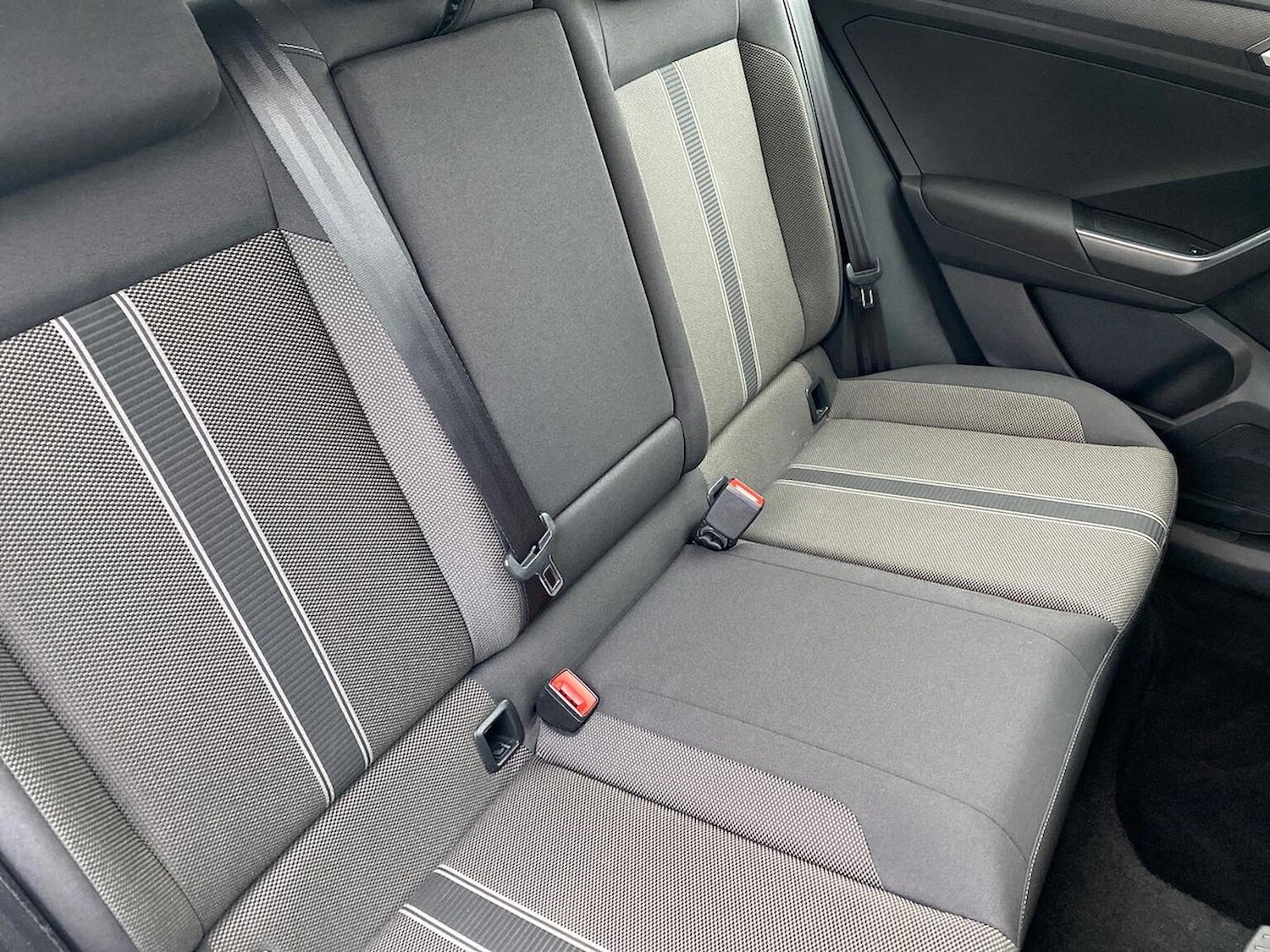 Used Volkswagen T-Roc 2020 for sale - 76571020: Photo 16