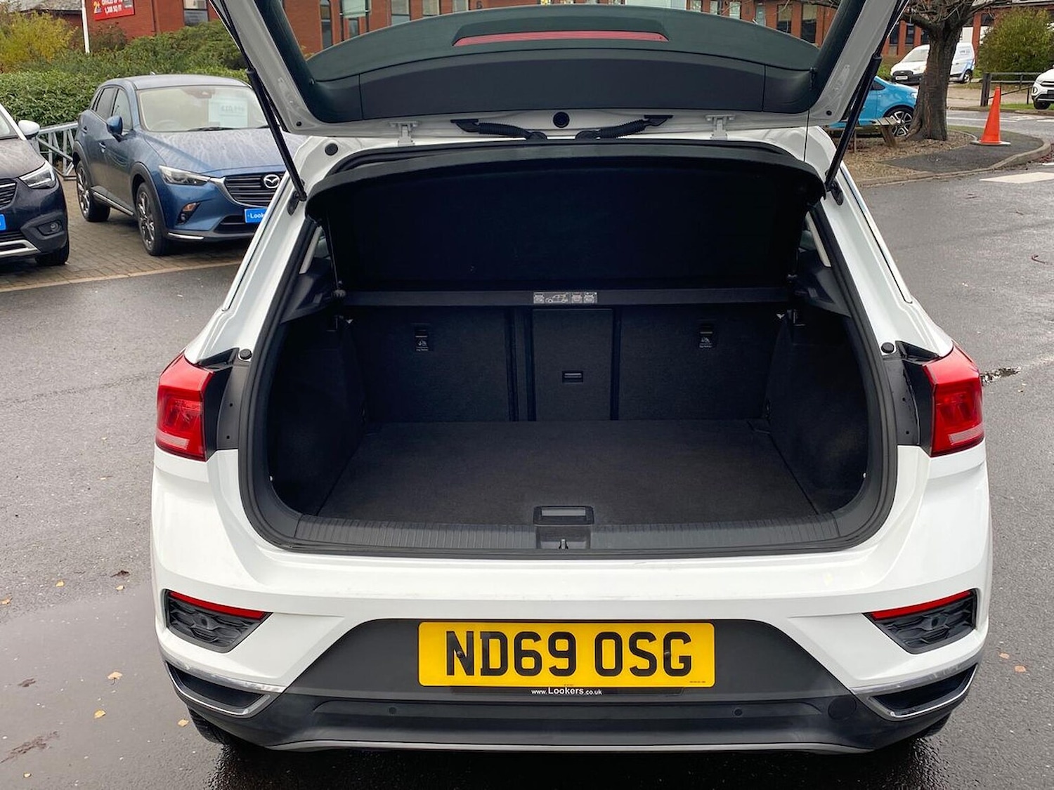 Used Volkswagen T-Roc 2020 for sale - 76571020: Photo 17