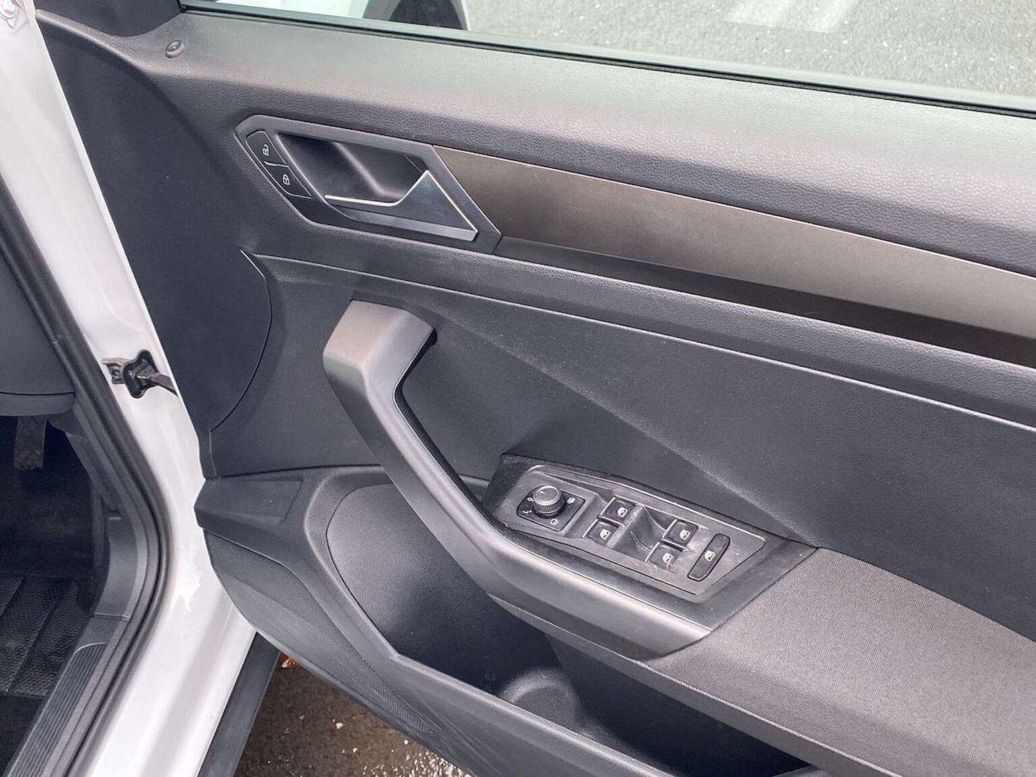 Used Volkswagen T-Roc 2020 for sale - 76571020: Photo 21