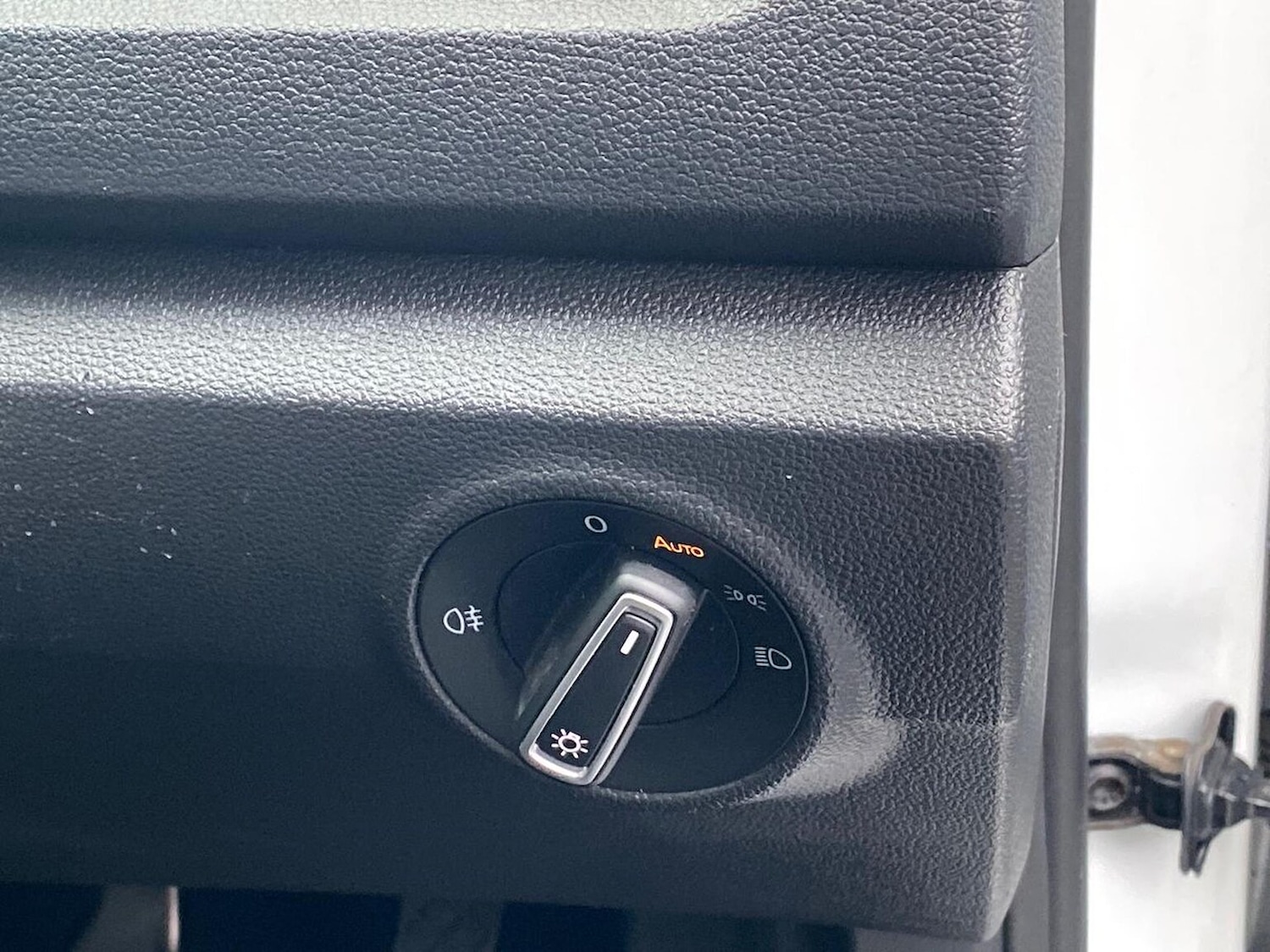 Used Volkswagen T-Roc 2020 for sale - 76571020: Photo 22