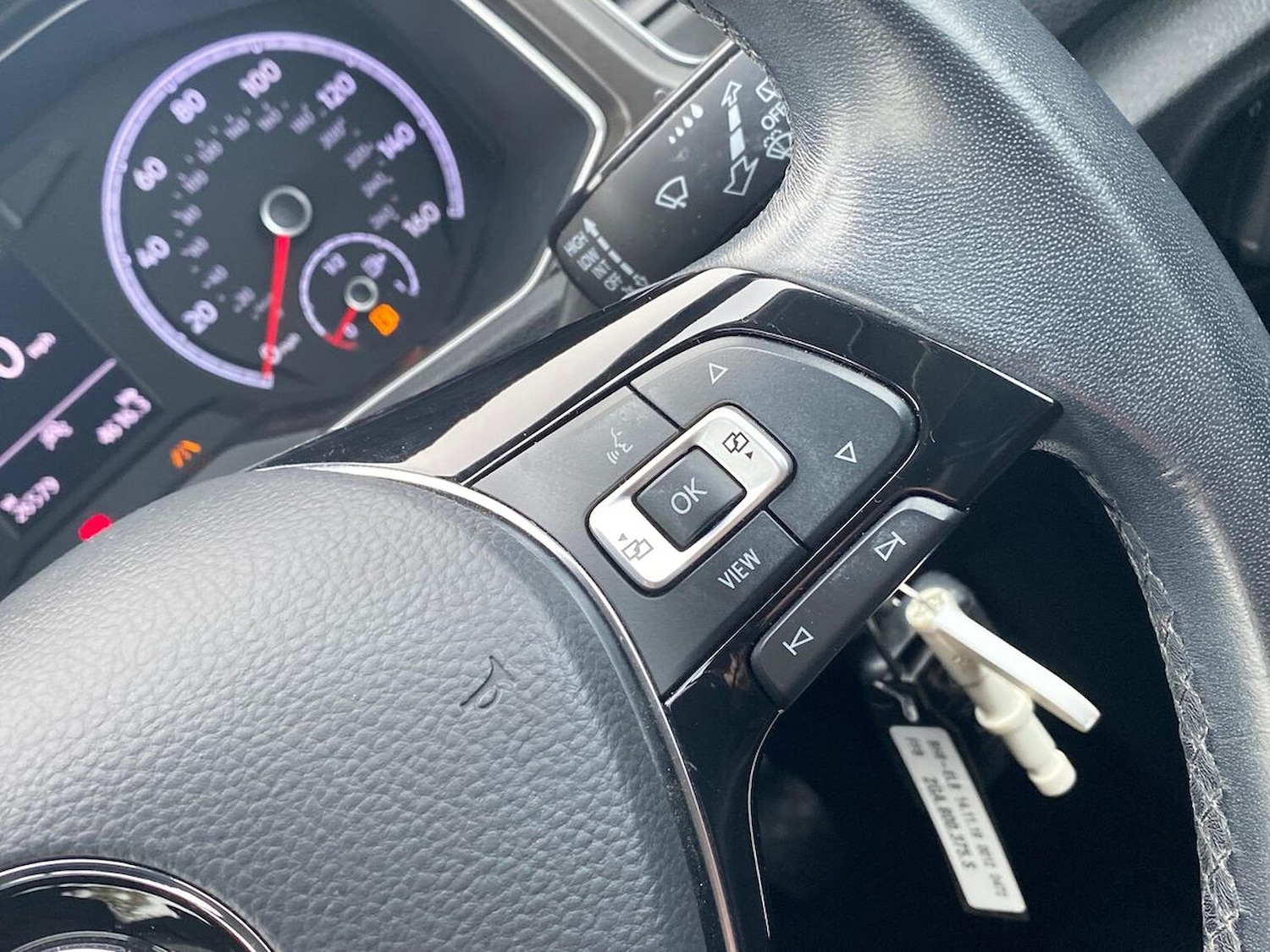 Used Volkswagen T-Roc 2020 for sale - 76571020: Photo 24