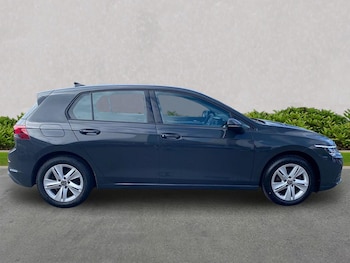 Used Volkswagen Golf 2022 for sale - 79055836: Photo