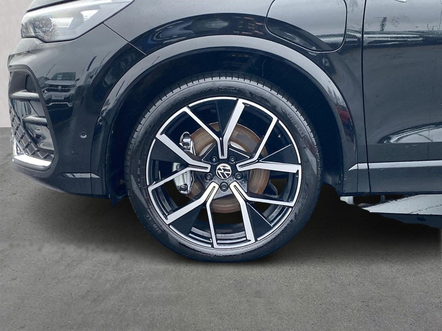 Used Volkswagen Tiguan 2025 for sale - 77802143: Photo 6