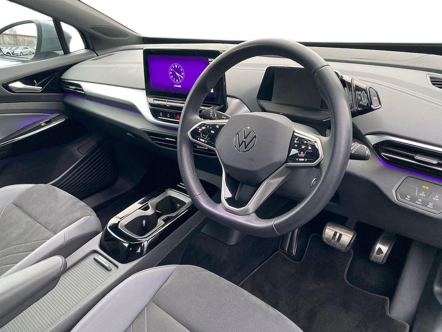 Used Volkswagen ID.4 2023 for sale - 77687999: Photo 15