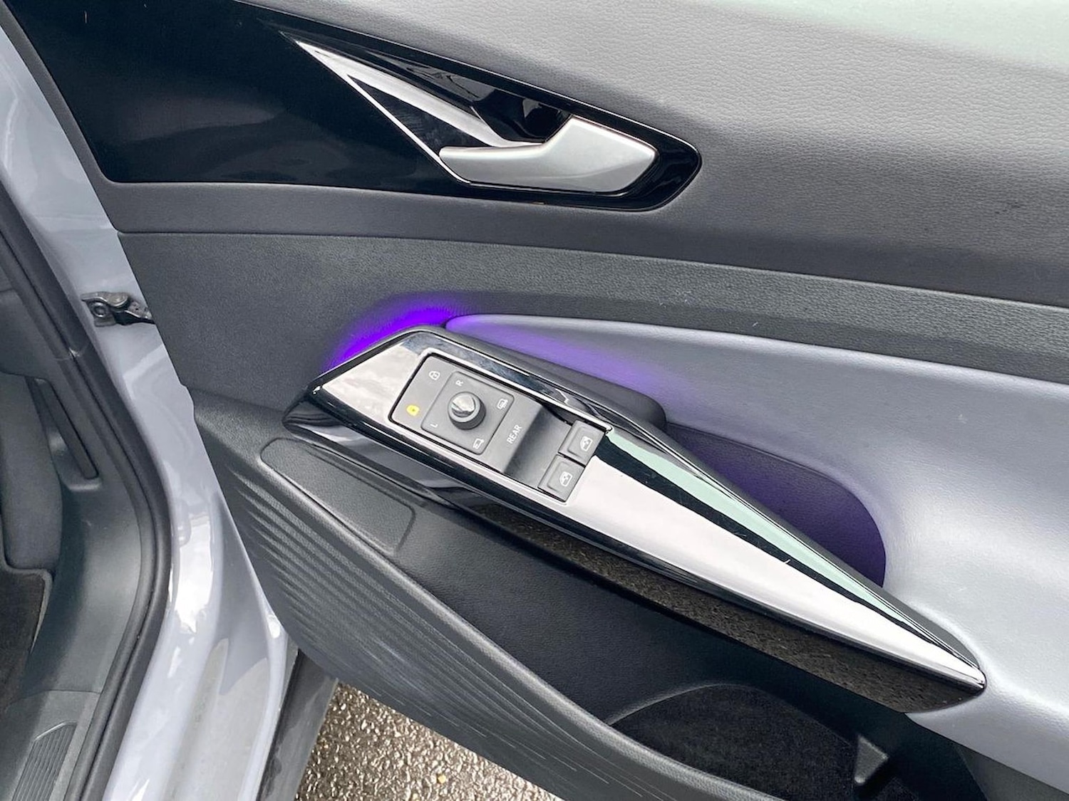 Used Volkswagen ID.4 2023 for sale - 77687999: Photo 21