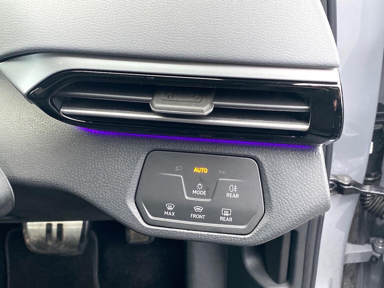 Used Volkswagen ID.4 2023 for sale - 77687999: Photo 22