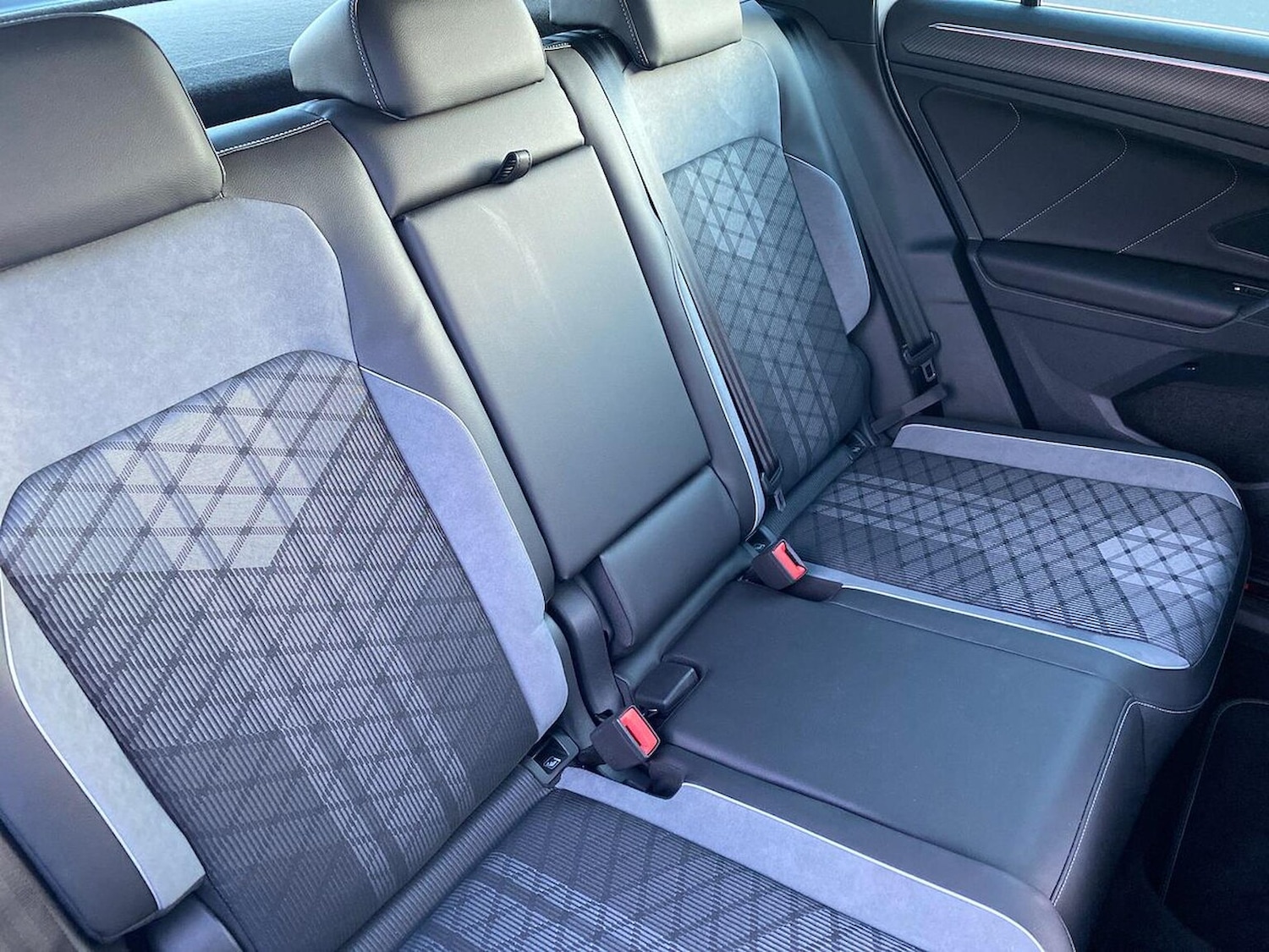 Used Volkswagen Tiguan 2023 for sale - 76437292: Photo 16