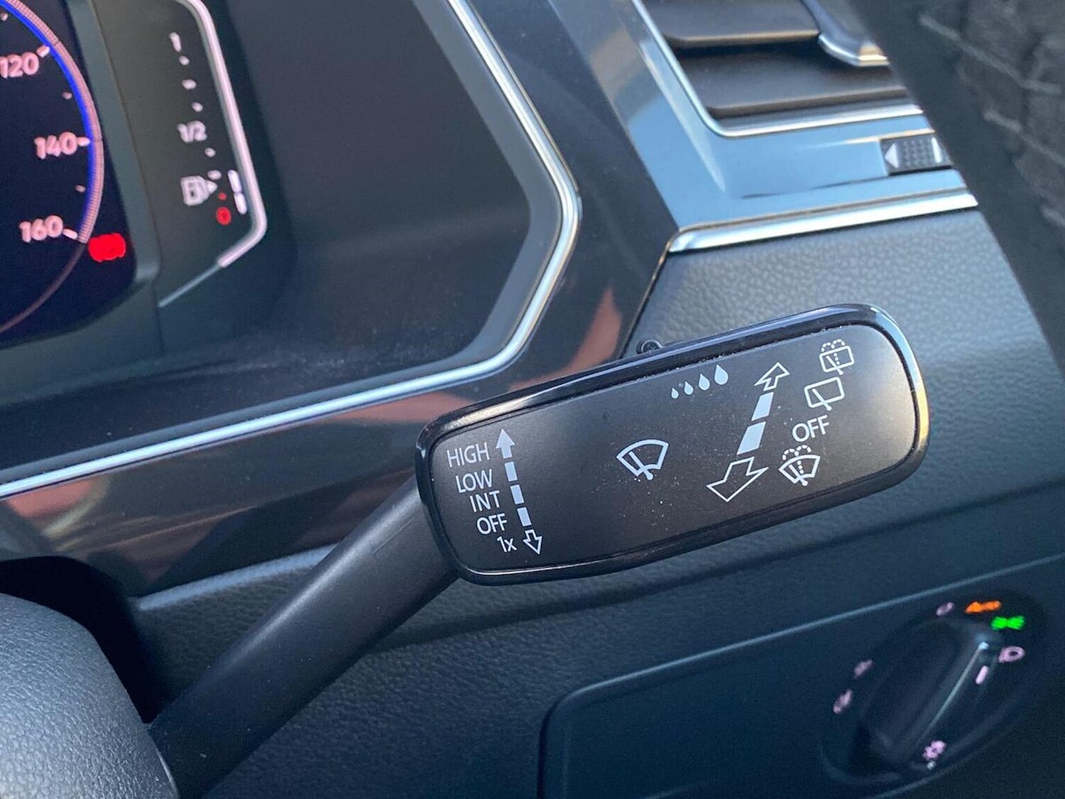 Used Volkswagen Tiguan 2023 for sale - 76437292: Photo 27