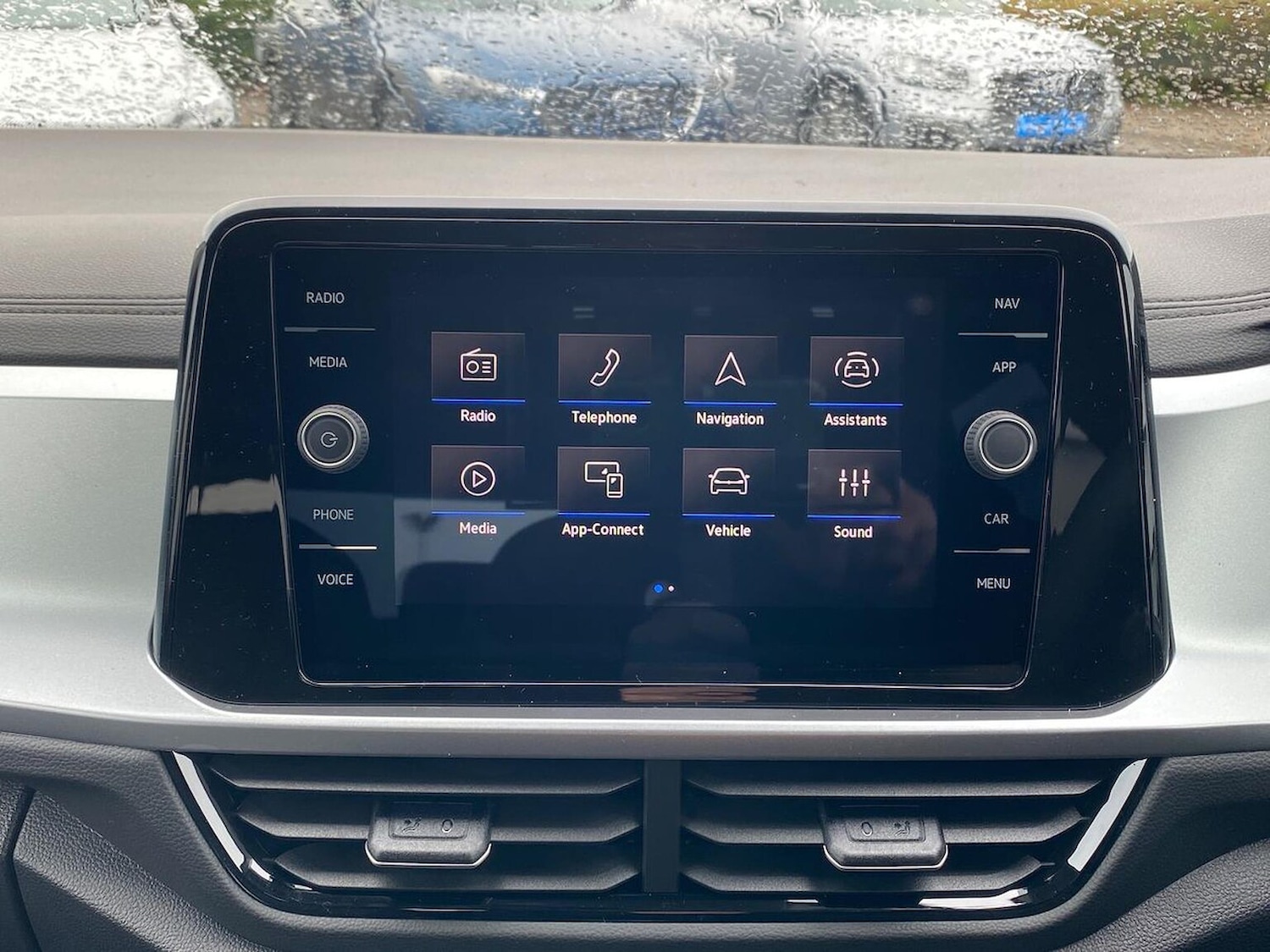 Used Volkswagen T-Roc 2025 for sale - 76157297: Photo 11