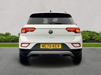 Used Volkswagen T-Roc 2026 for sale - 78782609: Photo