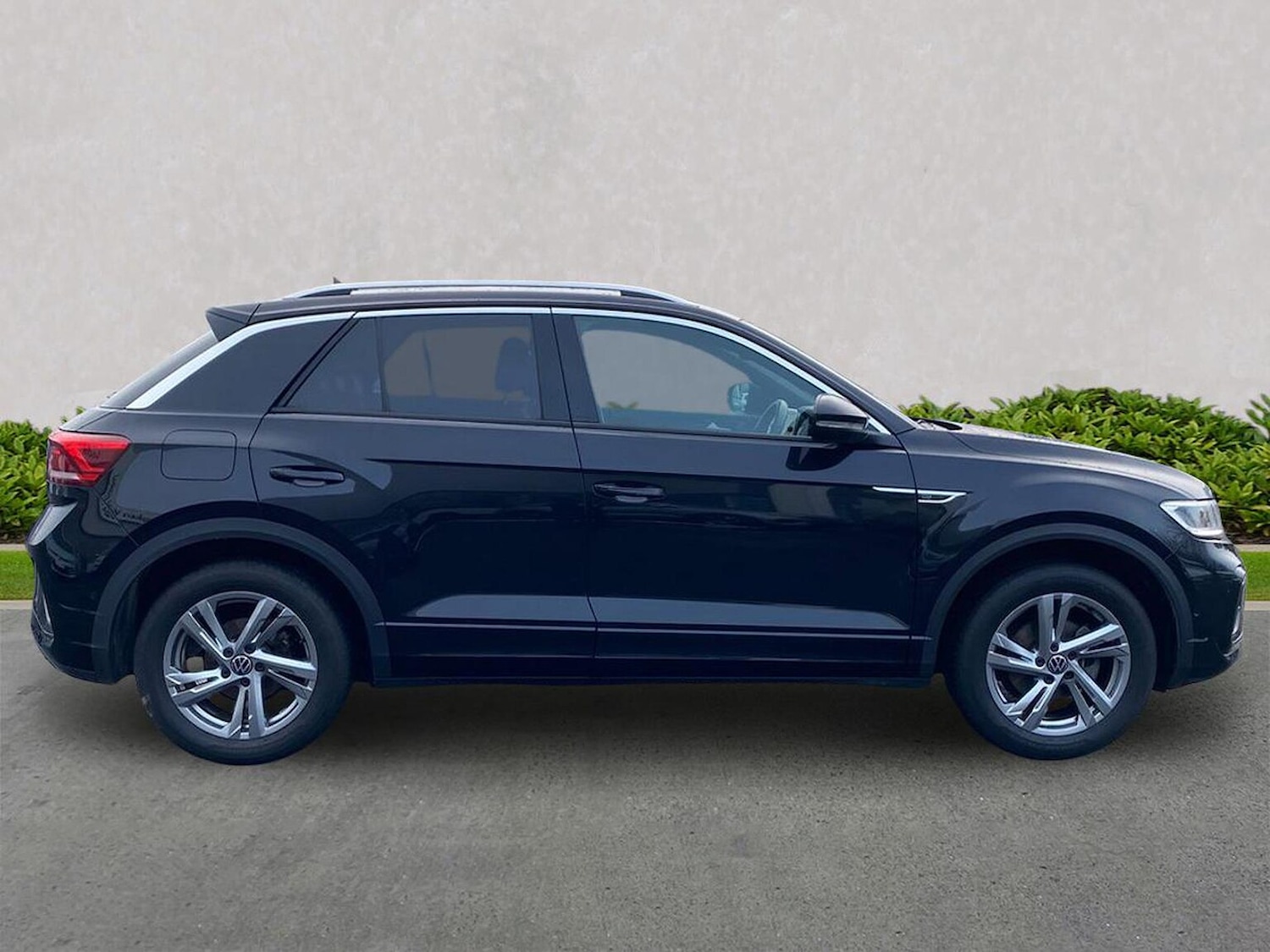 Used Volkswagen T-Roc 2022 for sale - 77688011: Photo 3