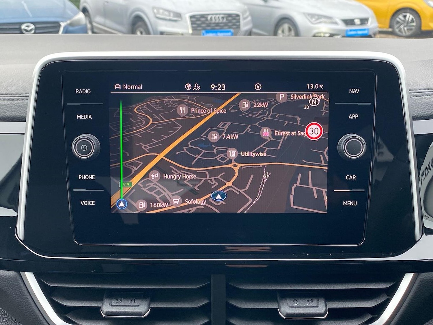 Used Volkswagen T-Roc 2025 for sale - 76492378: Photo 24