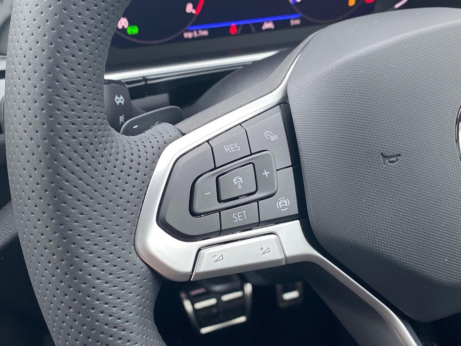 Used Volkswagen T-Roc 2025 for sale - 76492378: Photo 26