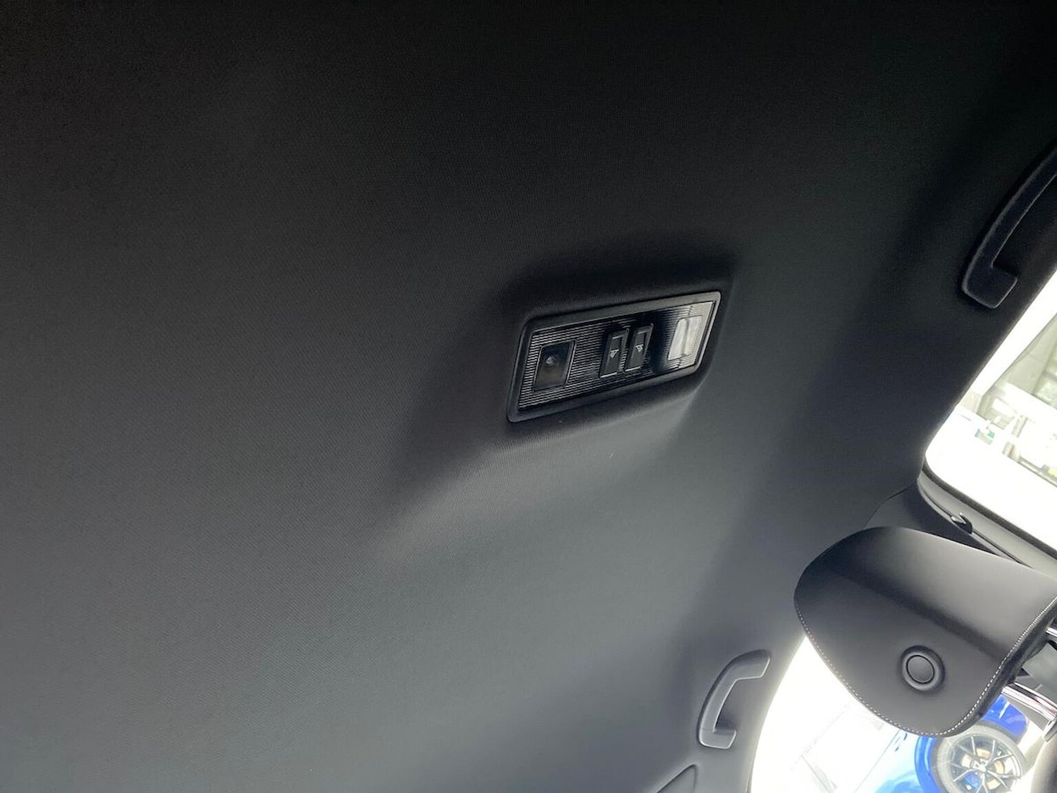 Used Volkswagen T-Roc 2025 for sale - 76492378: Photo 31