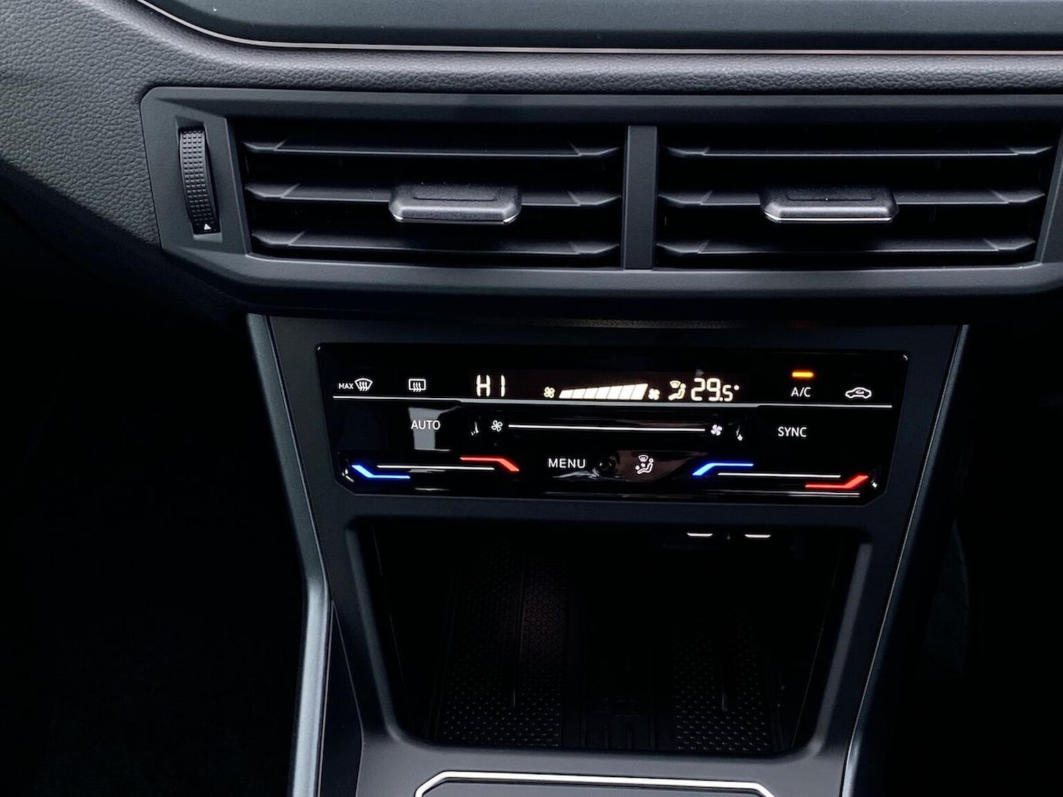 Used Volkswagen Polo 2025 for sale - 76821700: Photo 12