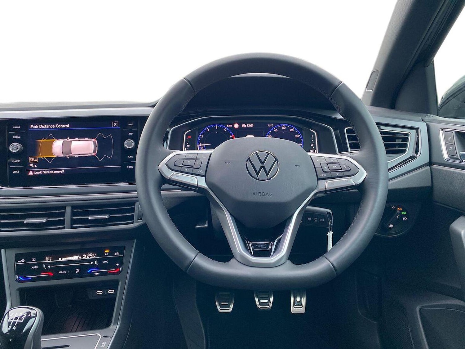 Used Volkswagen Polo 2025 for sale - 76821700: Photo 9