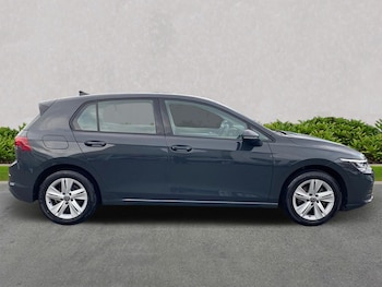 Used Volkswagen Golf 2022 for sale - 76170693: Photo