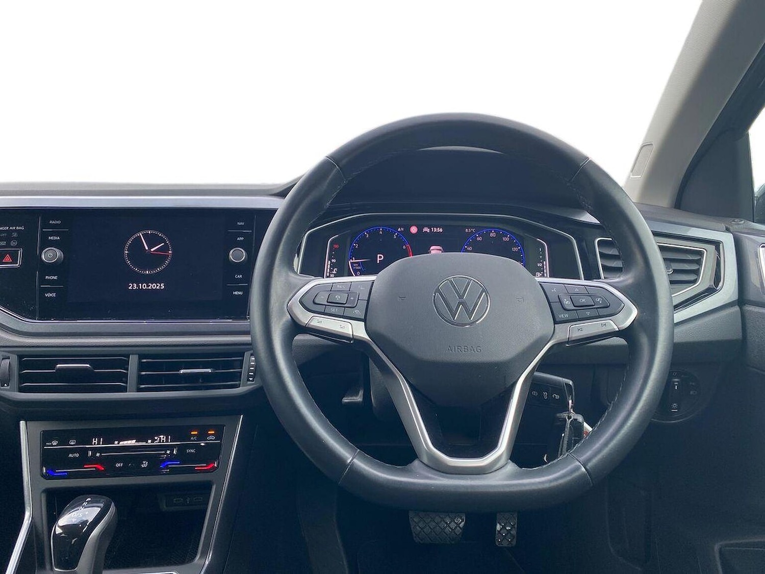Used Volkswagen Taigo 2022 for sale - 76357972: Photo 9