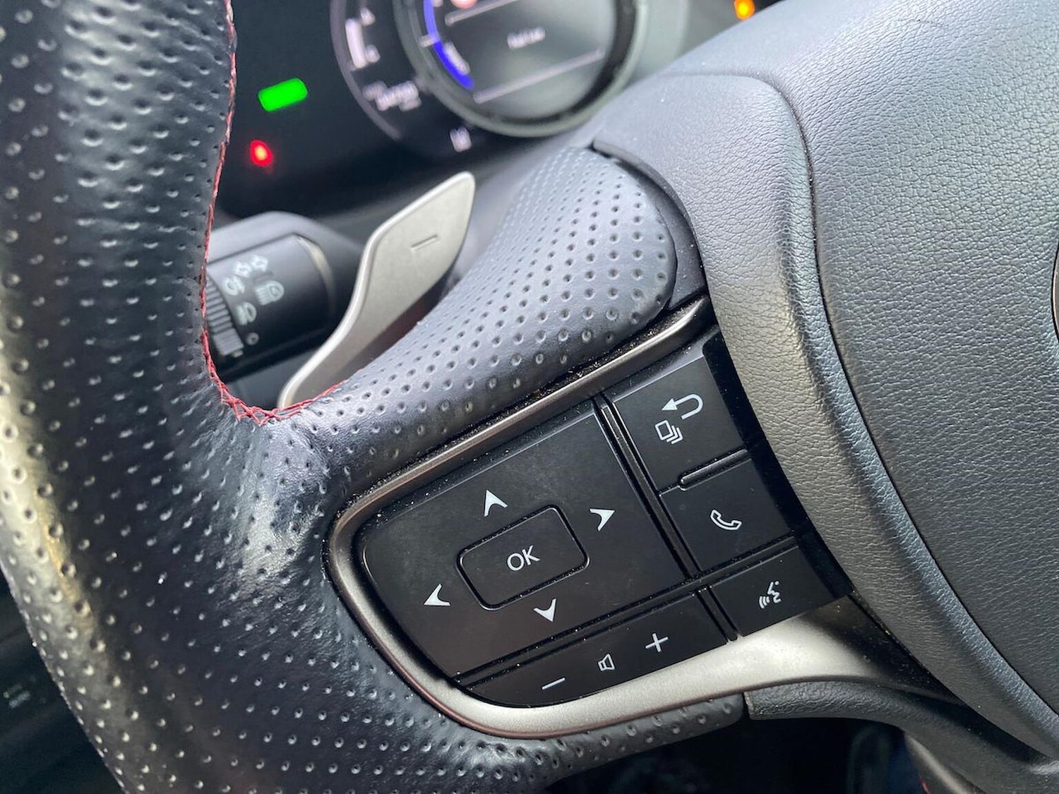 Used Lexus UX 2020 for sale - 76845266: Photo 26