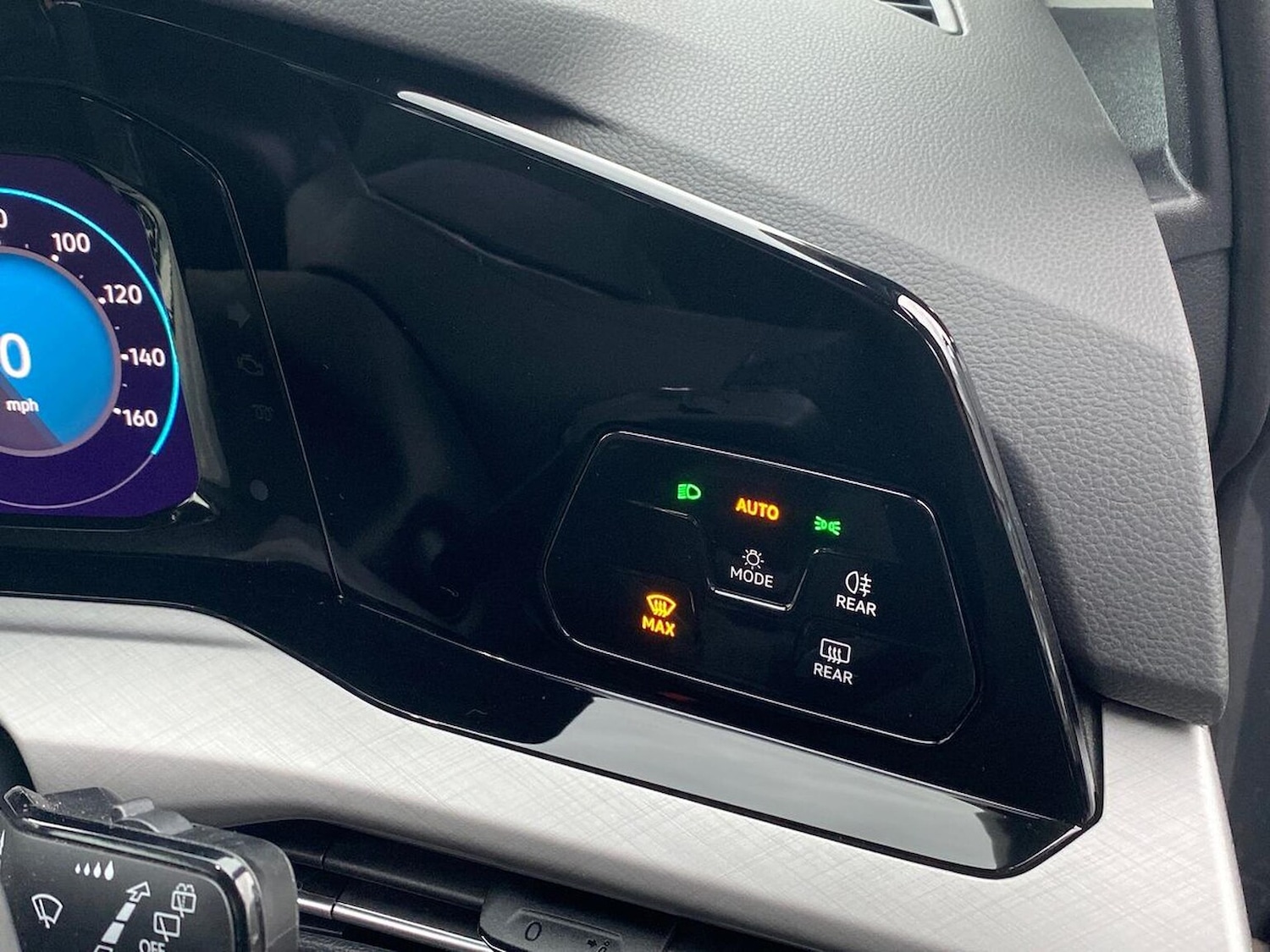 Used Volkswagen Golf 2023 for sale - 76492365: Photo 22