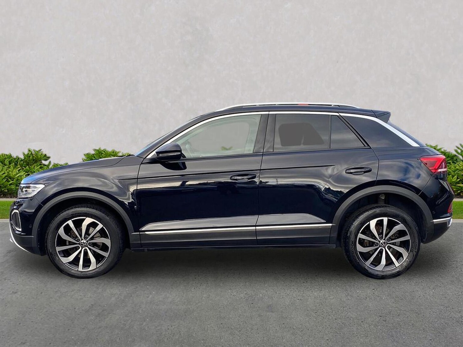 Used Volkswagen T-Roc 2023 for sale - 76187048: Photo 19