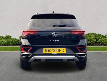 Used Volkswagen T-Roc 2023 for sale - 76187048: Photo 4