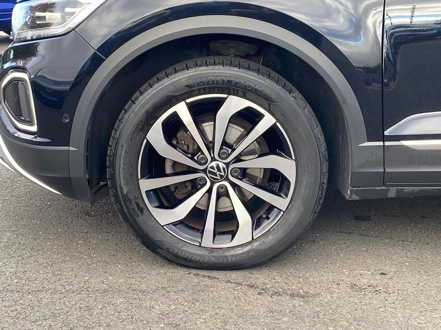 Used Volkswagen T-Roc 2023 for sale - 76187048: Photo 6