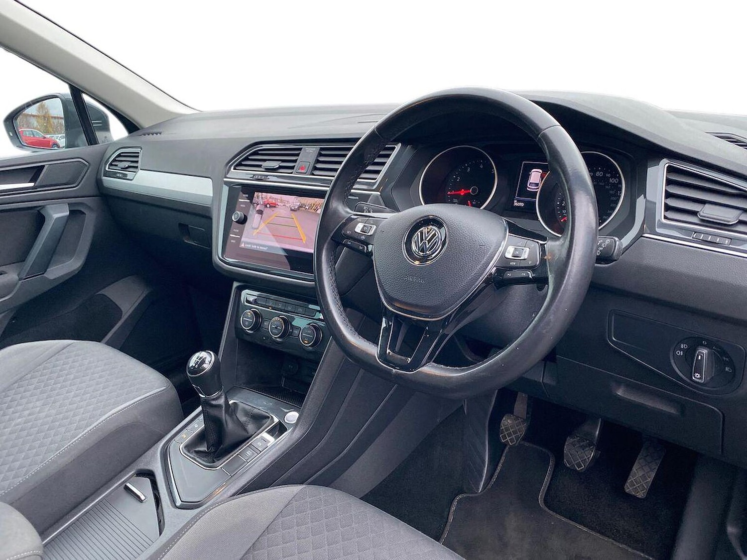 Used Volkswagen Tiguan 2019 for sale - 76547715: Photo 15