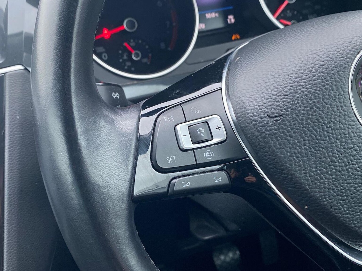 Used Volkswagen Tiguan 2019 for sale - 76547715: Photo 26