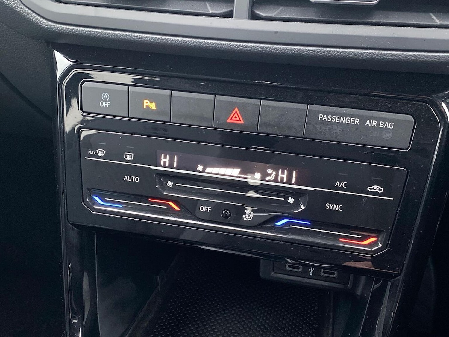 Used Volkswagen T-Cross 2022 for sale - 77759331: Photo 12