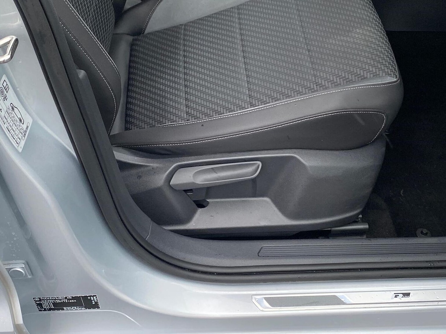 Used Volkswagen T-Cross 2022 for sale - 77759331: Photo 29