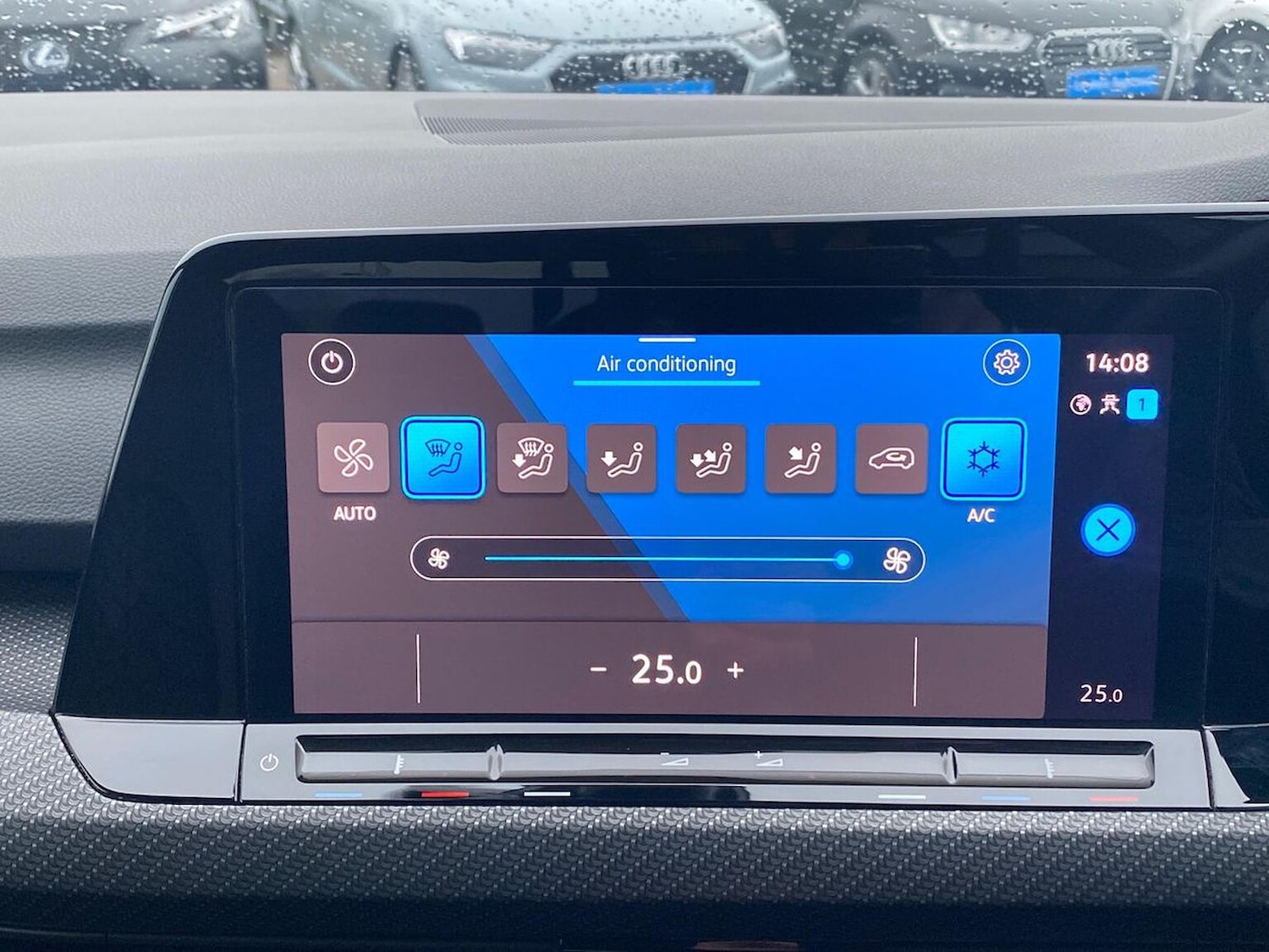 Used Volkswagen Golf 2022 for sale - 76986990: Photo 12