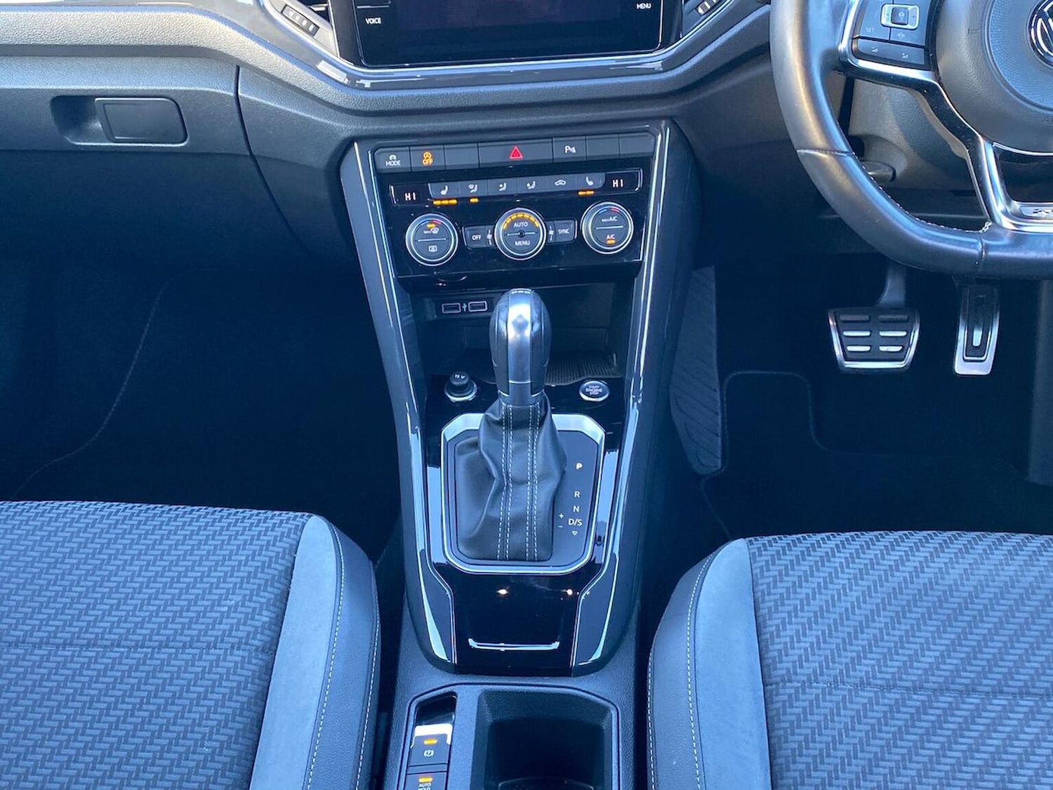 Used Volkswagen T-Roc 2019 for sale - 76911225: Photo 13